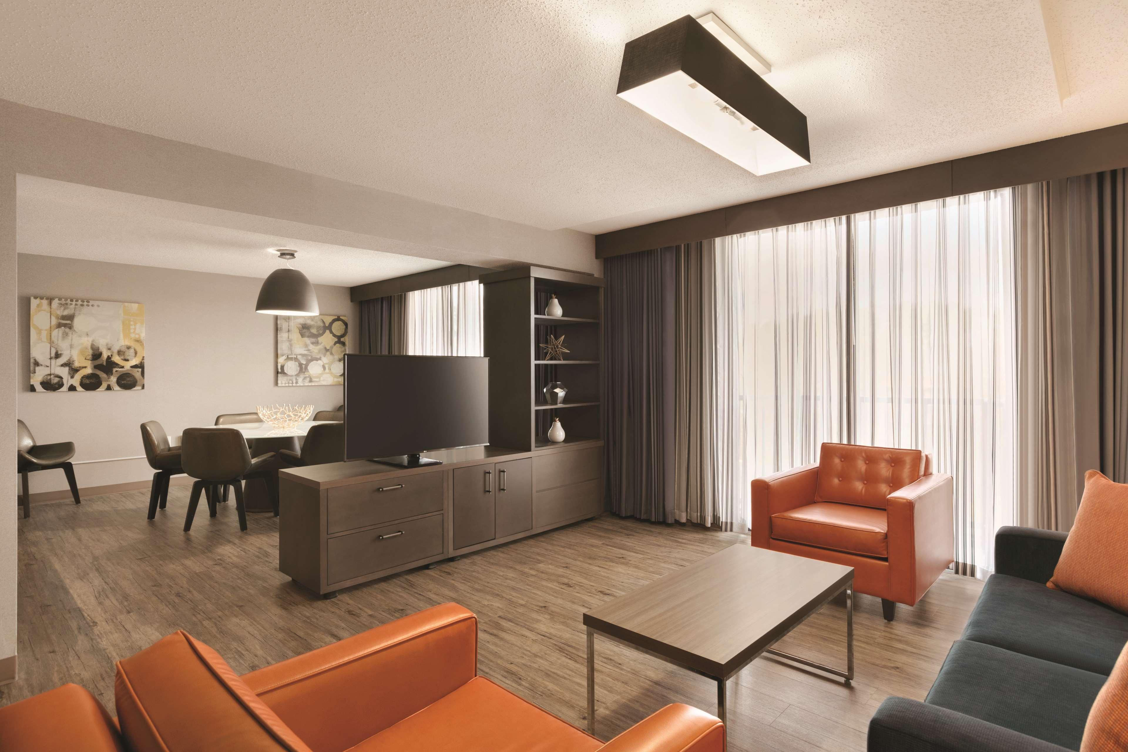 Embassy Suites By Hilton Richmond Dumbarton Kültér fotó