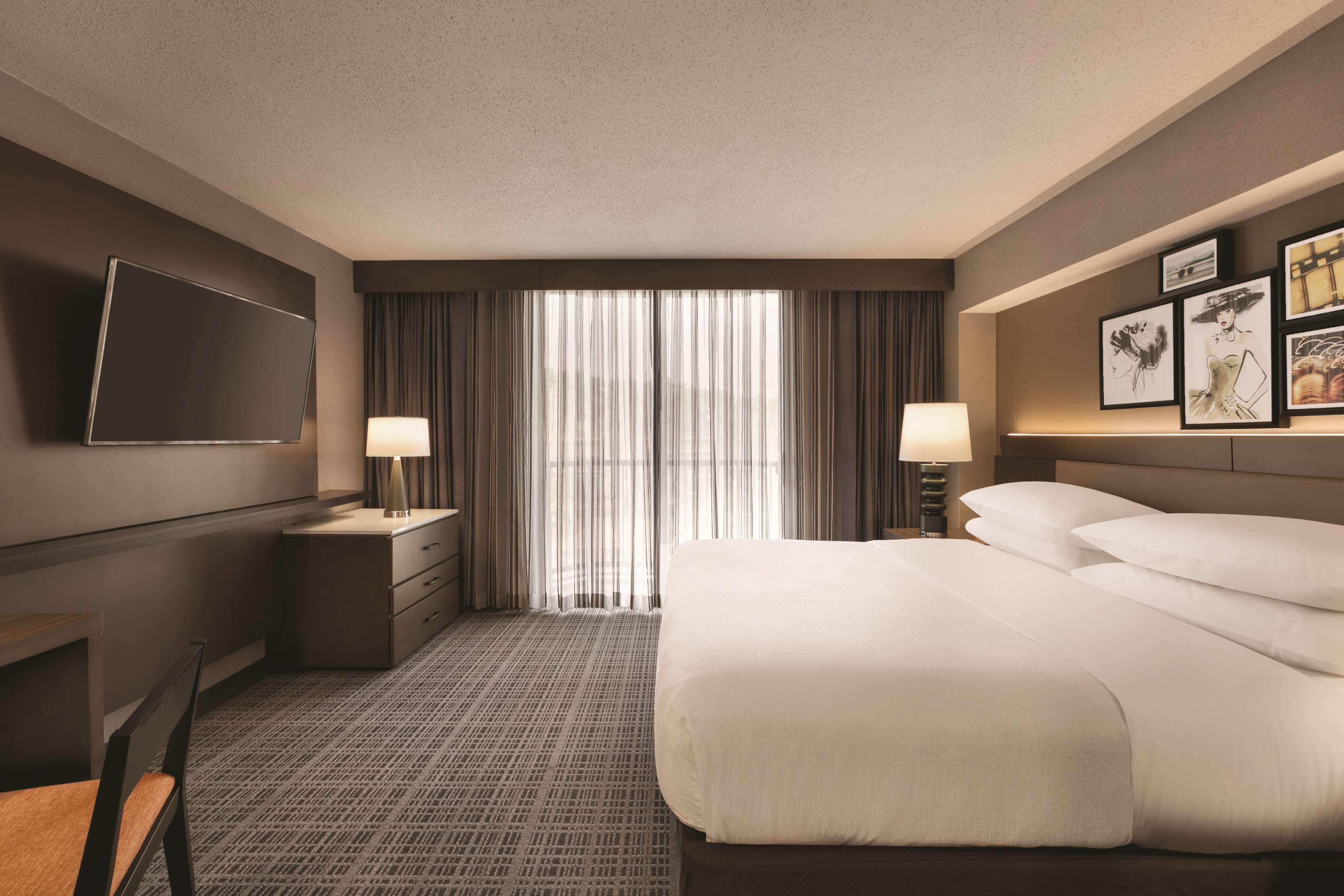 Embassy Suites By Hilton Richmond Dumbarton Kültér fotó