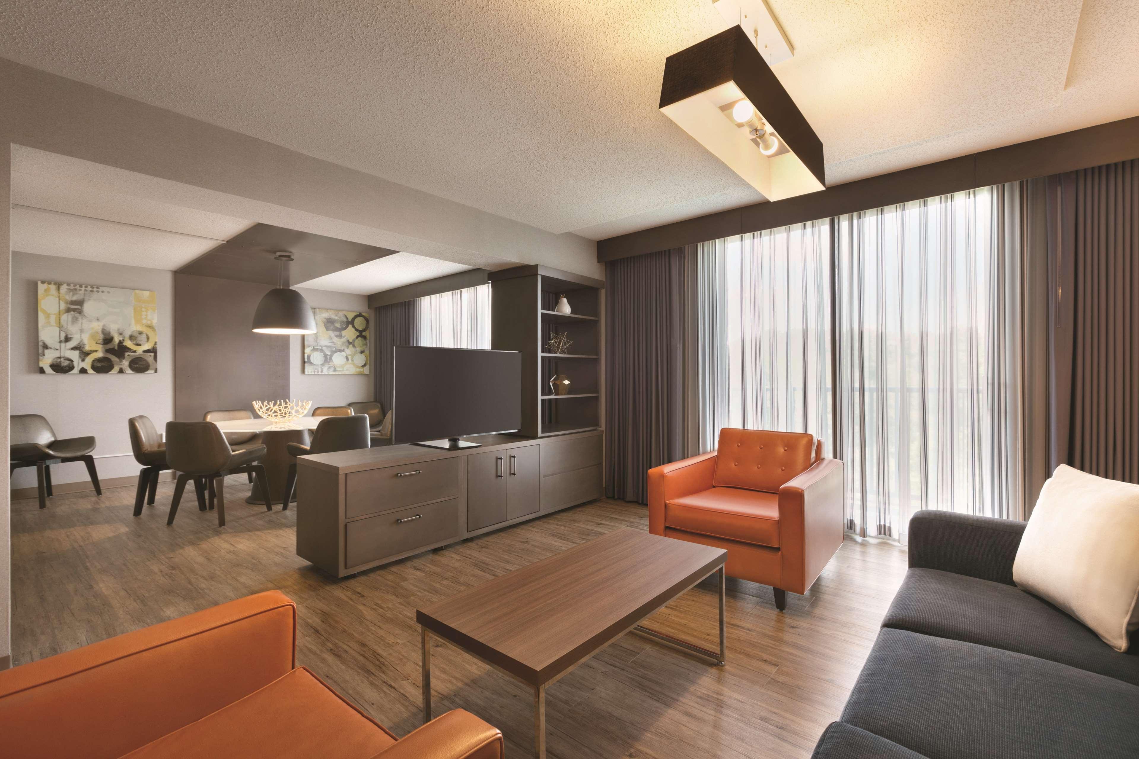Embassy Suites By Hilton Richmond Dumbarton Kültér fotó