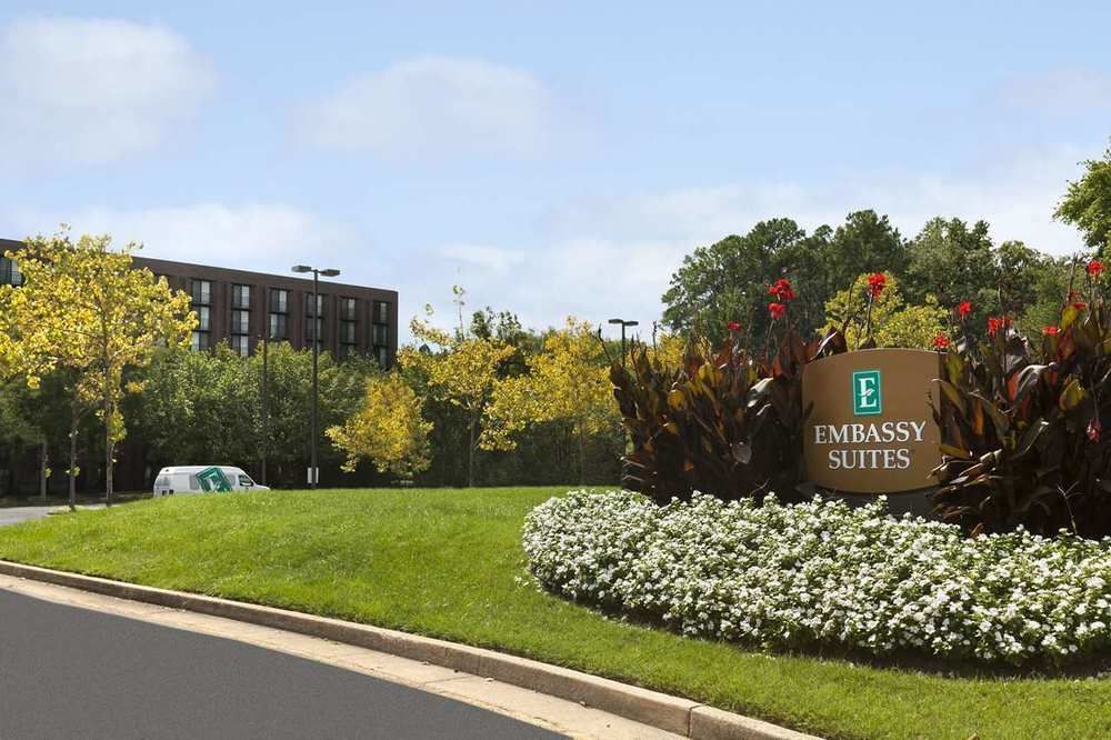 Embassy Suites By Hilton Richmond Dumbarton Kültér fotó
